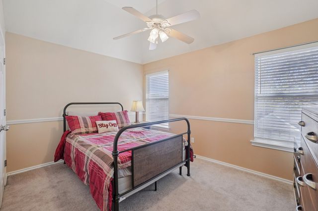 1825 Sandalwood Lane, Grapevine, TX 76051