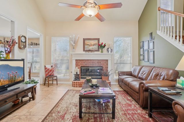 1825 Sandalwood Lane, Grapevine, TX 76051