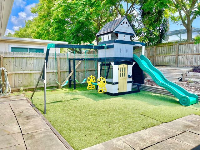 9011 LEDGESTONE LANE, Port Richey, FL 34668