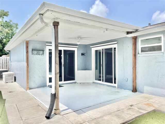 9011 LEDGESTONE LANE, Port Richey, FL 34668