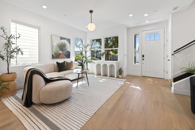 1001 S Idaho Street, San Mateo, CA 94402