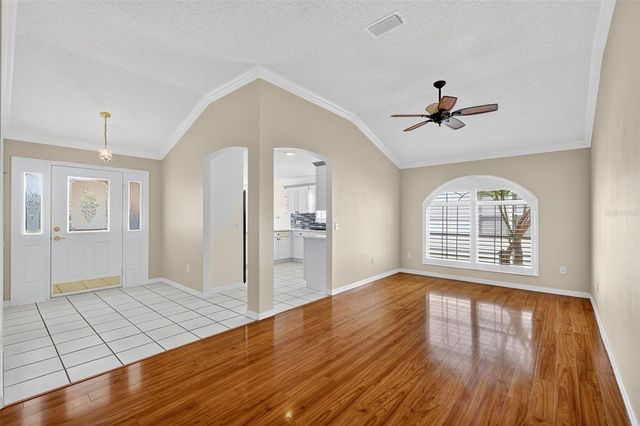 415 LOMA PASEO DRIVE, The Villages, FL 32159