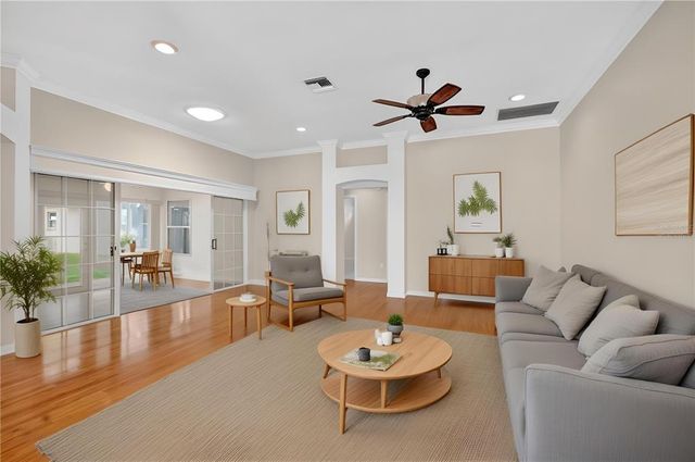 415 LOMA PASEO DRIVE, The Villages, FL 32159