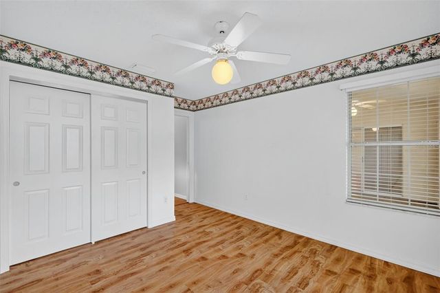 415 LOMA PASEO DRIVE, The Villages, FL 32159