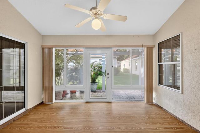 415 LOMA PASEO DRIVE, The Villages, FL 32159