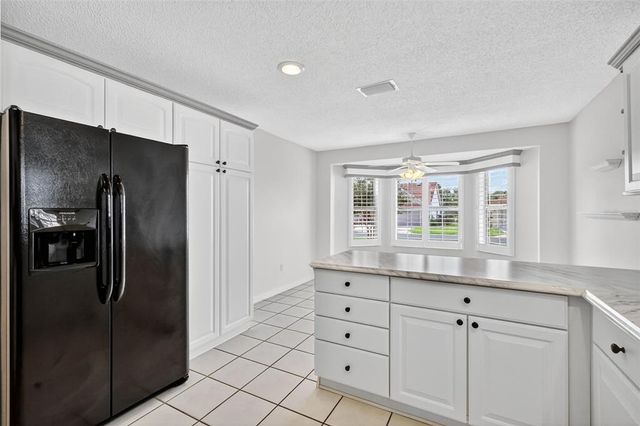 415 LOMA PASEO DRIVE, The Villages, FL 32159