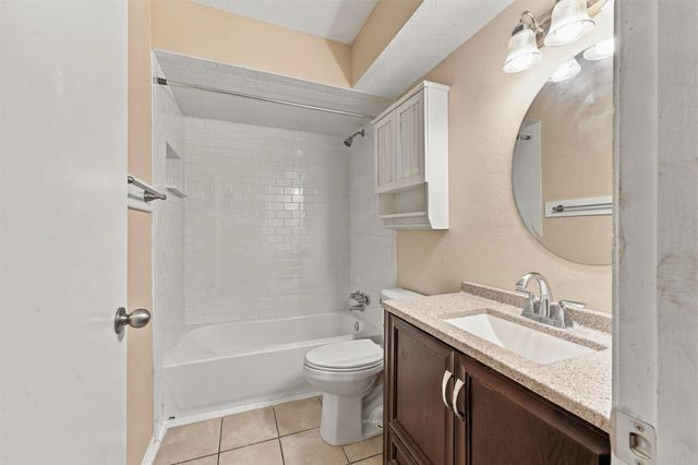 403 N 7th Street D, Midlothian, TX 76065