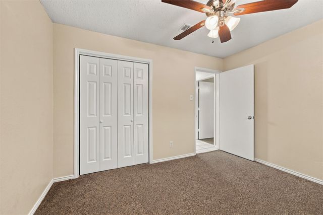 403 N 7th Street D, Midlothian, TX 76065