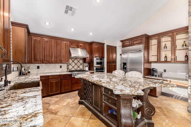 7596 N 87TH Drive, Glendale, AZ 85305