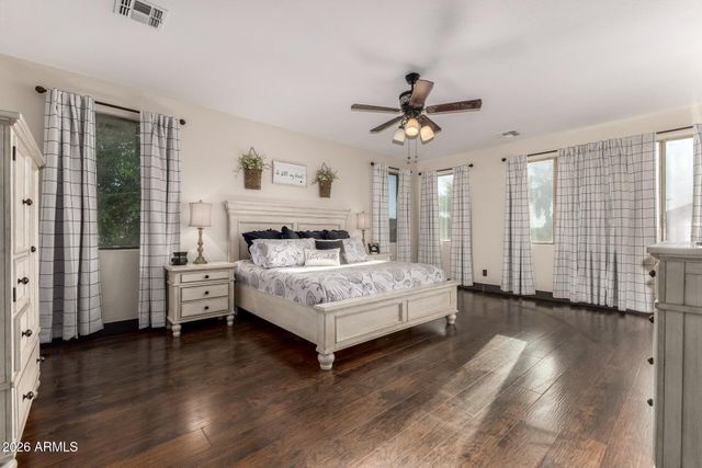 7596 N 87TH Drive, Glendale, AZ 85305