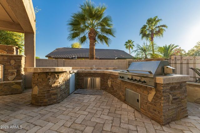 7596 N 87TH Drive, Glendale, AZ 85305