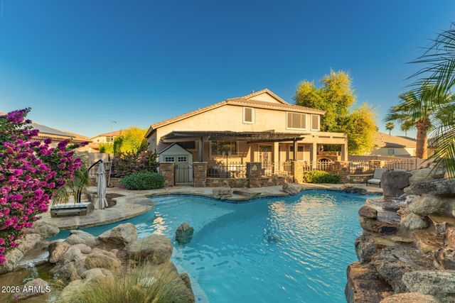 7596 N 87TH Drive, Glendale, AZ 85305