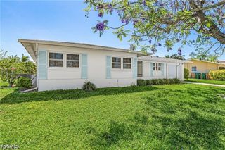 3021 SE 16th PL, Cape Coral, FL 33904
