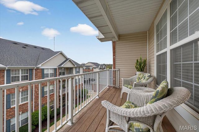 11087 Gravois Road 303, St Louis, MO 63126