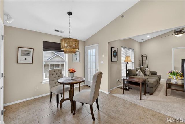 11087 Gravois Road 303, St Louis, MO 63126