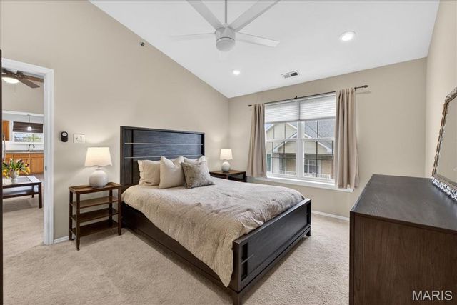 11087 Gravois Road 303, St Louis, MO 63126