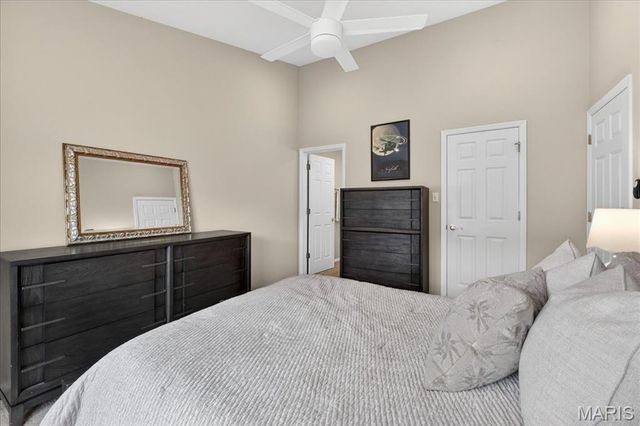 11087 Gravois Road 303, St Louis, MO 63126