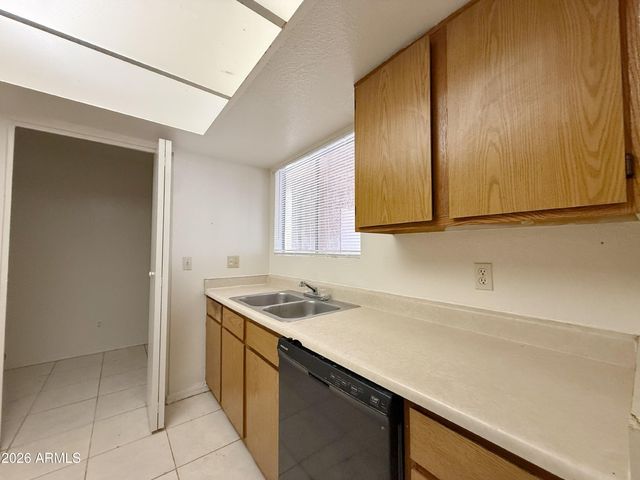 6901 W DEVONSHIRE Avenue 1266, Phoenix, AZ 85033