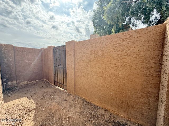 6901 W DEVONSHIRE Avenue 1266, Phoenix, AZ 85033