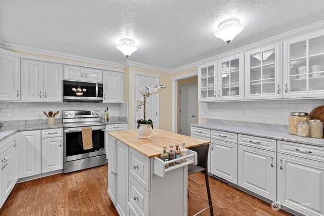 5527 153rd Street SW, Edmonds, WA 98026