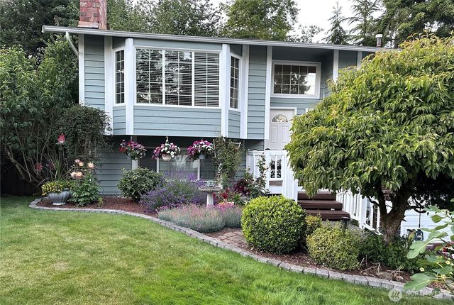 5527 153rd Street SW, Edmonds, WA 98026