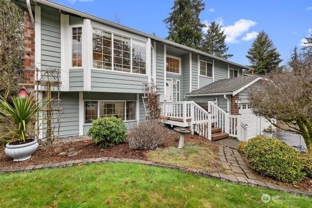 5527 153rd Street SW, Edmonds, WA 98026