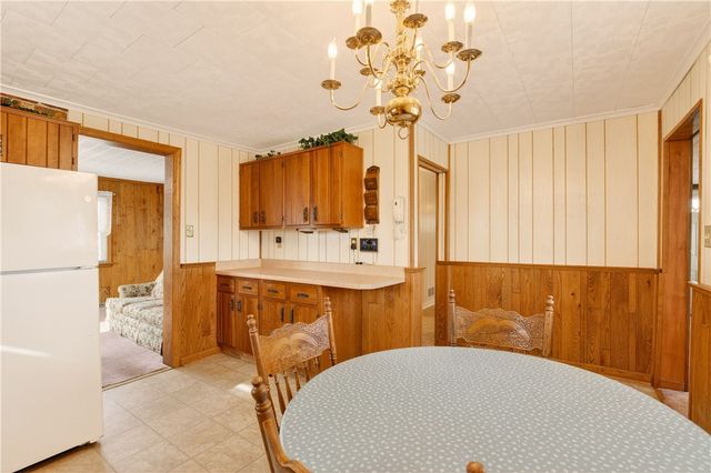 205 N Quarry St, Mt Pleasant Boro, PA 15666