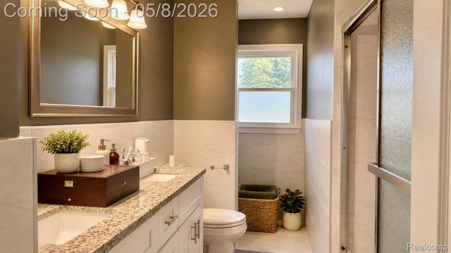 37542 Andrew Drive, Sterling Heights, MI 48312