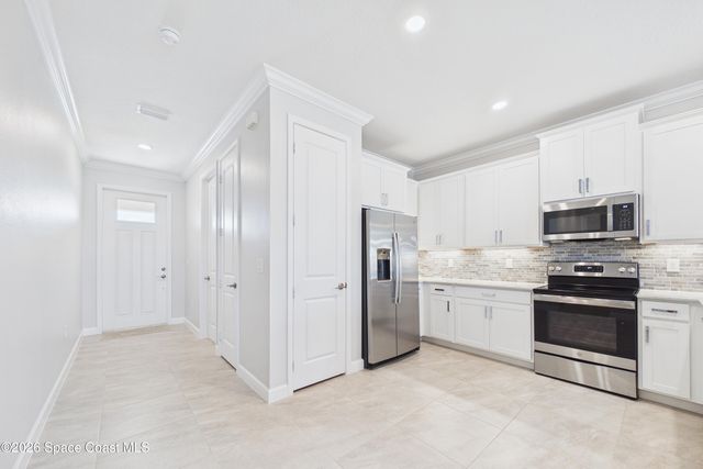 1453 Great Belt Circle, Melbourne, FL 32940