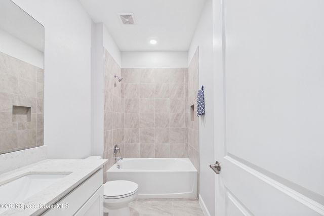 1453 Great Belt Circle, Melbourne, FL 32940