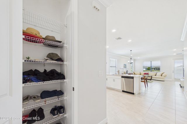 1453 Great Belt Circle, Melbourne, FL 32940