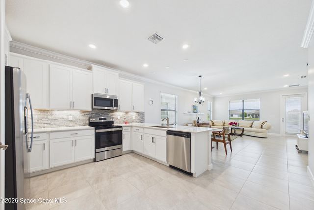 1453 Great Belt Circle, Melbourne, FL 32940