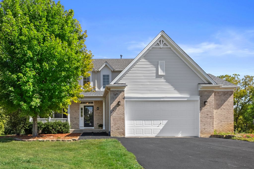 8817 242nd Avenue, Salem, WI 53168