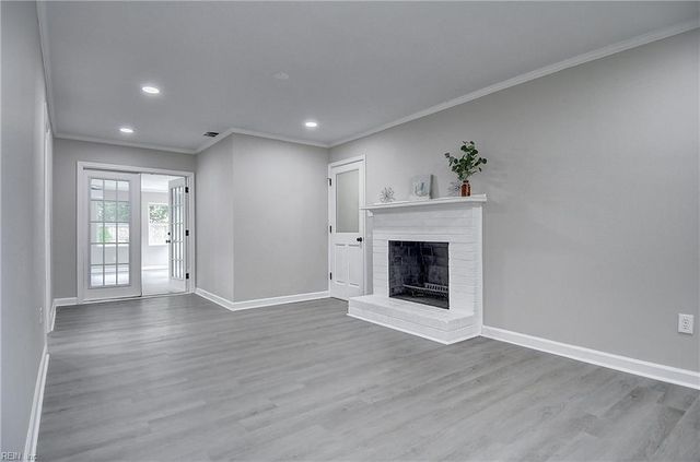 700 Hemlock CRES, Virginia Beach, VA 23464