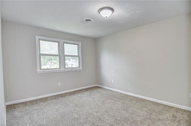 700 Hemlock CRES, Virginia Beach, VA 23464
