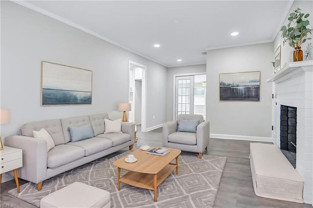 700 Hemlock CRES, Virginia Beach, VA 23464