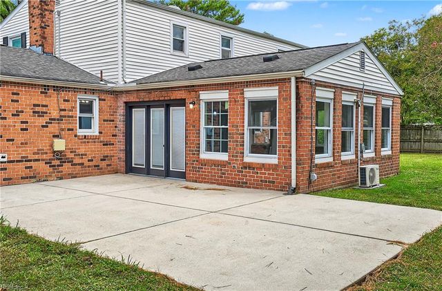 700 Hemlock CRES, Virginia Beach, VA 23464