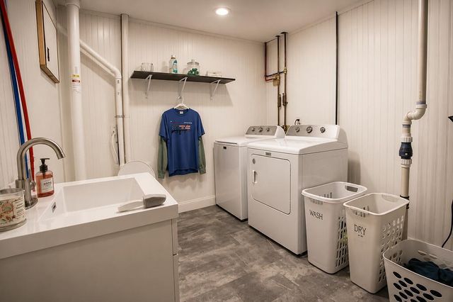 204 Walnut Crossing Drive, Walkerton, IN 46574
