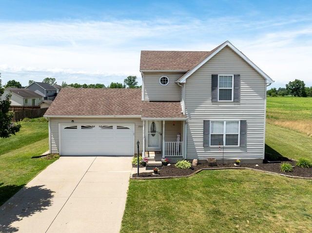 204 Walnut Crossing Drive, Walkerton, IN 46574