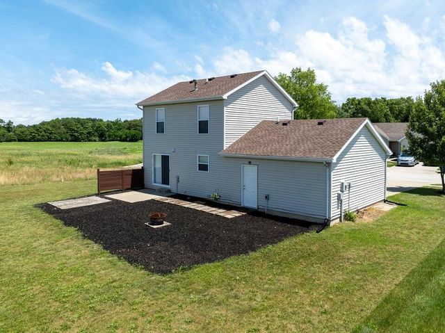 204 Walnut Crossing Drive, Walkerton, IN 46574