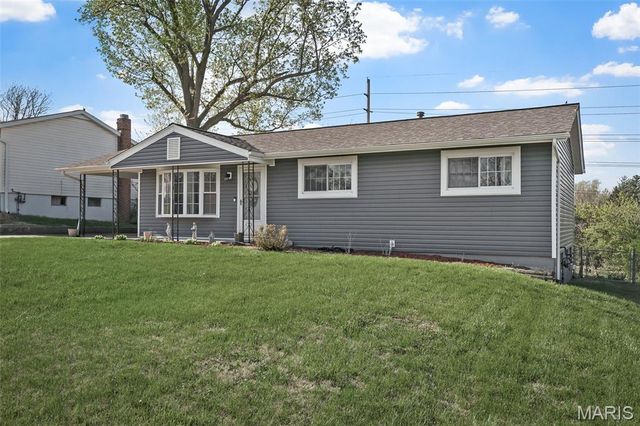 3329 Clemens Drive, St Charles, MO 63301