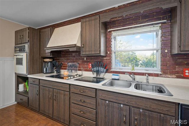 3329 Clemens Drive, St Charles, MO 63301