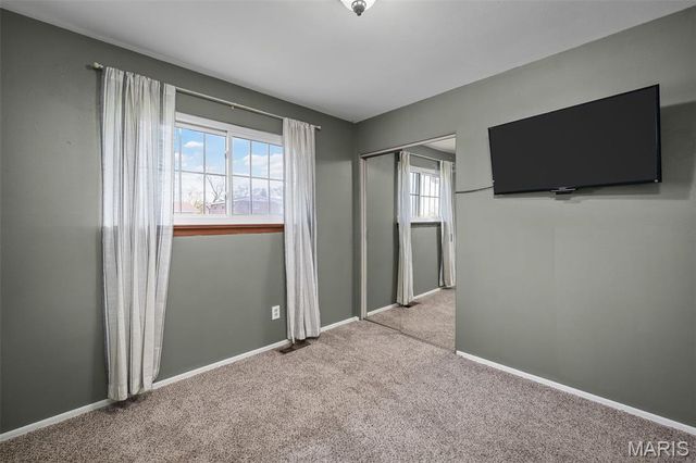 3329 Clemens Drive, St Charles, MO 63301