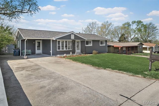 3329 Clemens Drive, St Charles, MO 63301