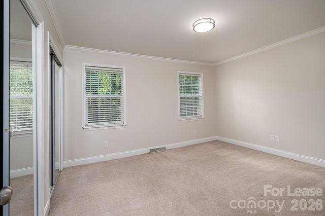 100 Cabell Way, Charlotte, NC 28211