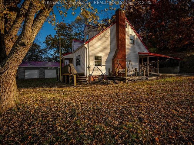 6444 Starlight Drive, Charleston, WV 25312