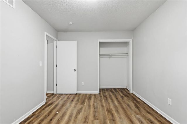 201 N Poplar Drive, Gardner, KS 66030