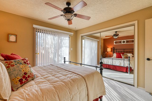 10277 Las Casitas Court NE, Albuquerque, NM 87111