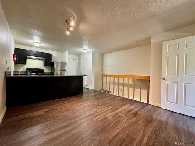 1200 College Ave 121, Boulder, CO 80302