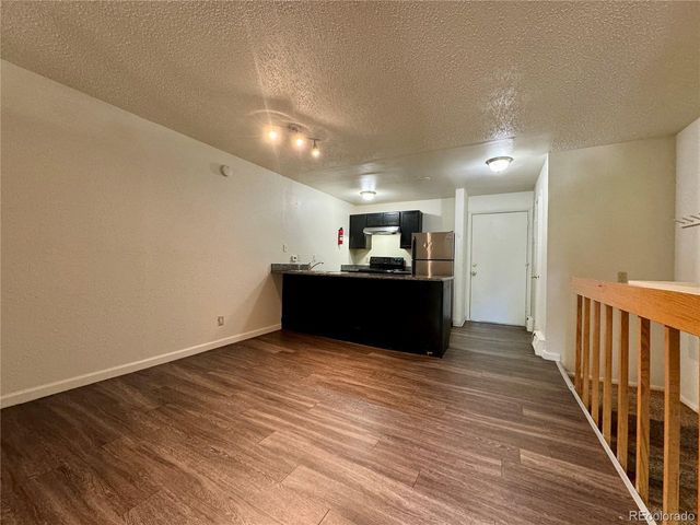 1200 College Ave 121, Boulder, CO 80302